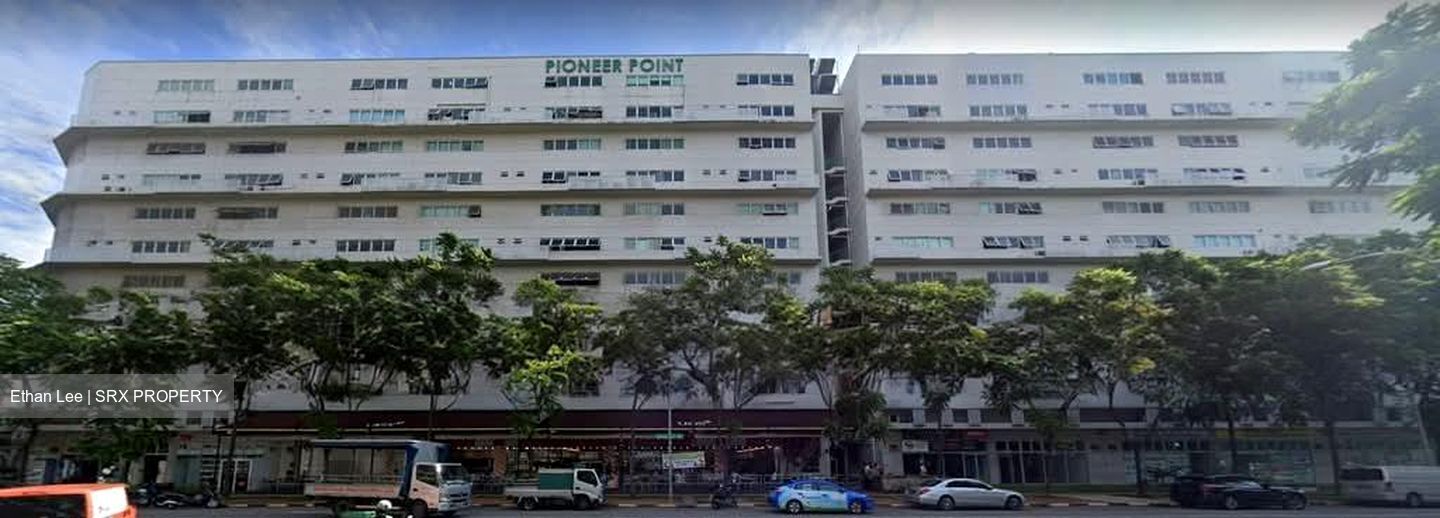 Pioneer Point (D22), Factory #595596901